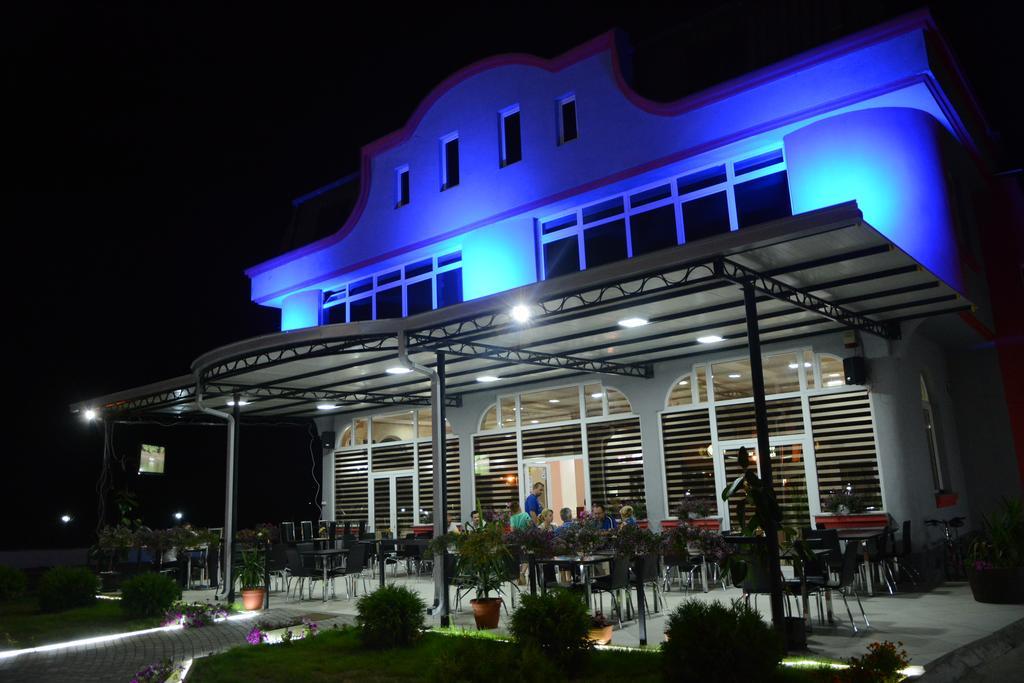 Villa Grand Bitola Exteriör bild